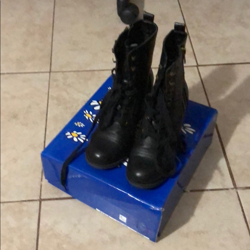 Black Heeled Lace Up Ankle Boots